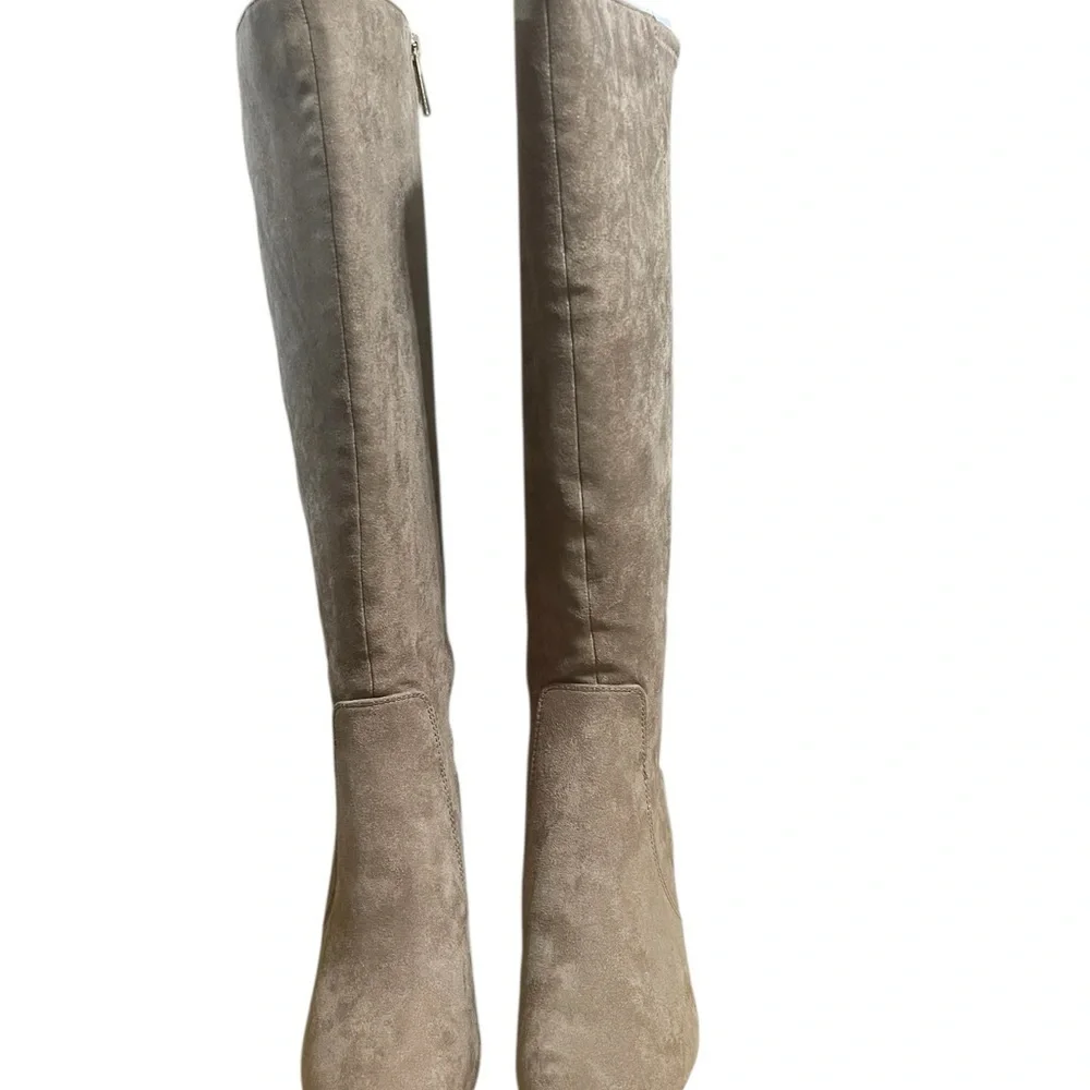 Anne Klein Tan Truffle Knee-High Block Heel Neutral Dress Boots sz 8.5W NIB